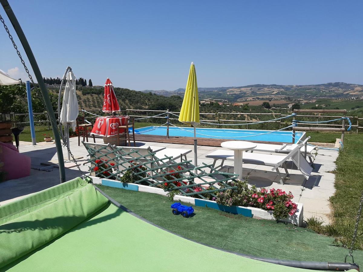 B&B La Casa In Campagna Collecorvino Екстер'єр фото
