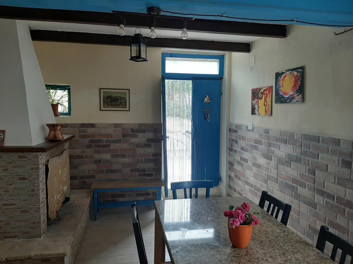 B&B La Casa In Campagna Collecorvino Екстер'єр фото